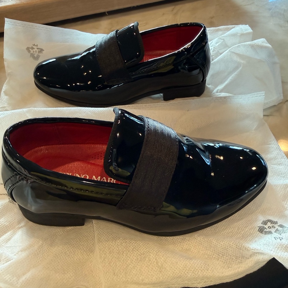 Boys Black Patent Leather Loafers (tuxedo shoes) size 12